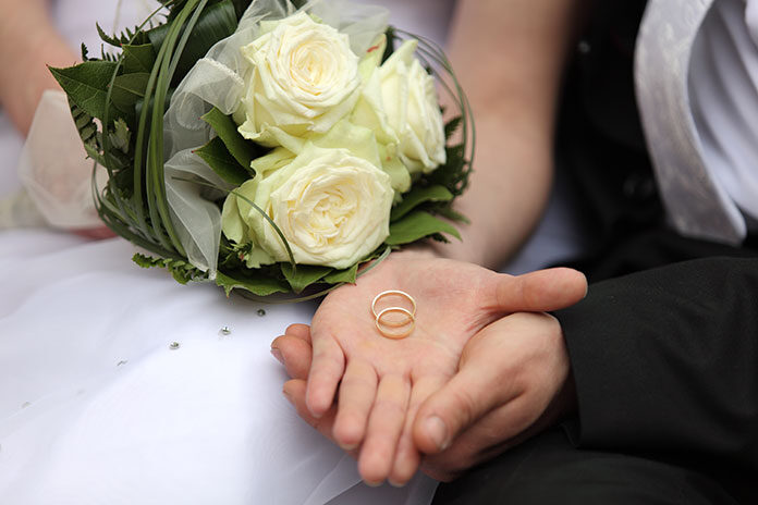 Obrączki ślubne – najczęstsze pytania narzeczonych